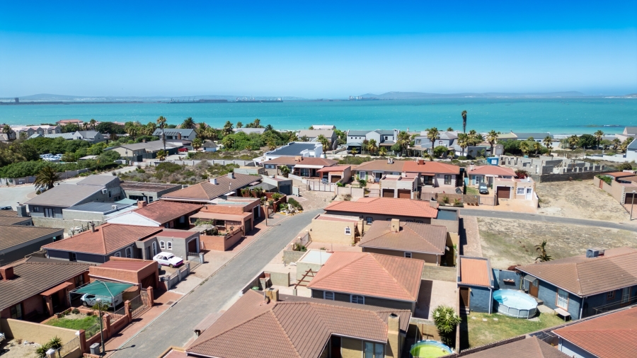 3 Bedroom Property for Sale in Bluewater Bay Western Cape